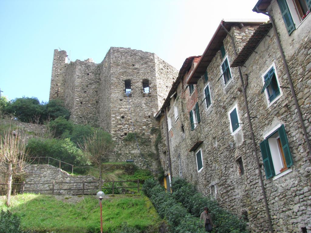 Casa Med Holiday Home Isolabona Exterior foto