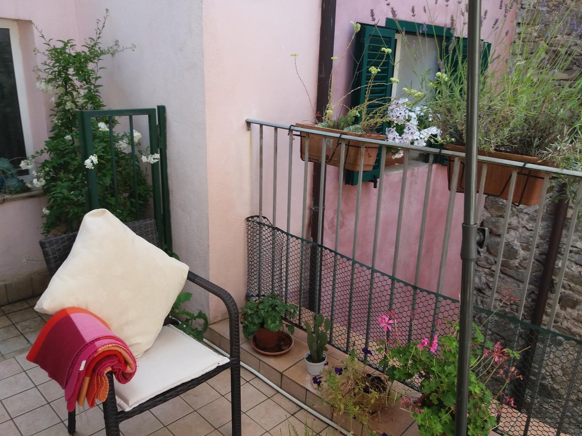 Casa Med Holiday Home Isolabona Exterior foto