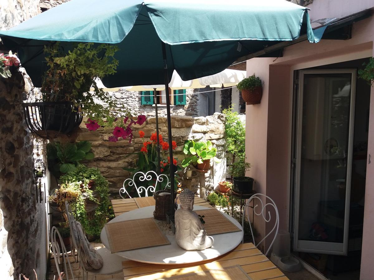 Casa Med Holiday Home Isolabona Exterior foto